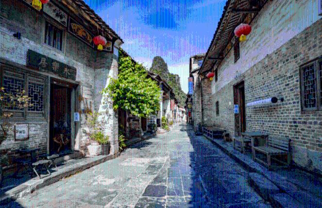 路面结冰车辆打滑 多部门联合开展路面巡查 协助被困车辆驶离